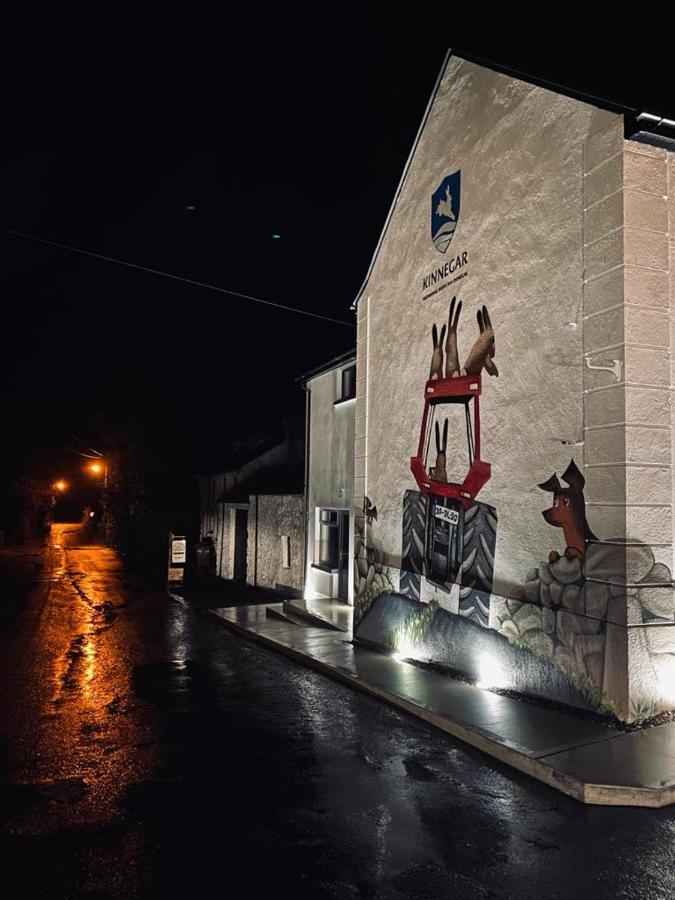 Clara'S Cots Bed & Breakfast Carrigart Exterior photo